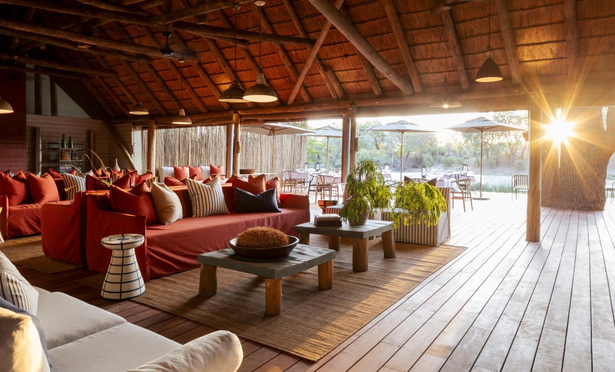 Simbavati River Lodge Timbavati Game Reserve Exteriér fotografie